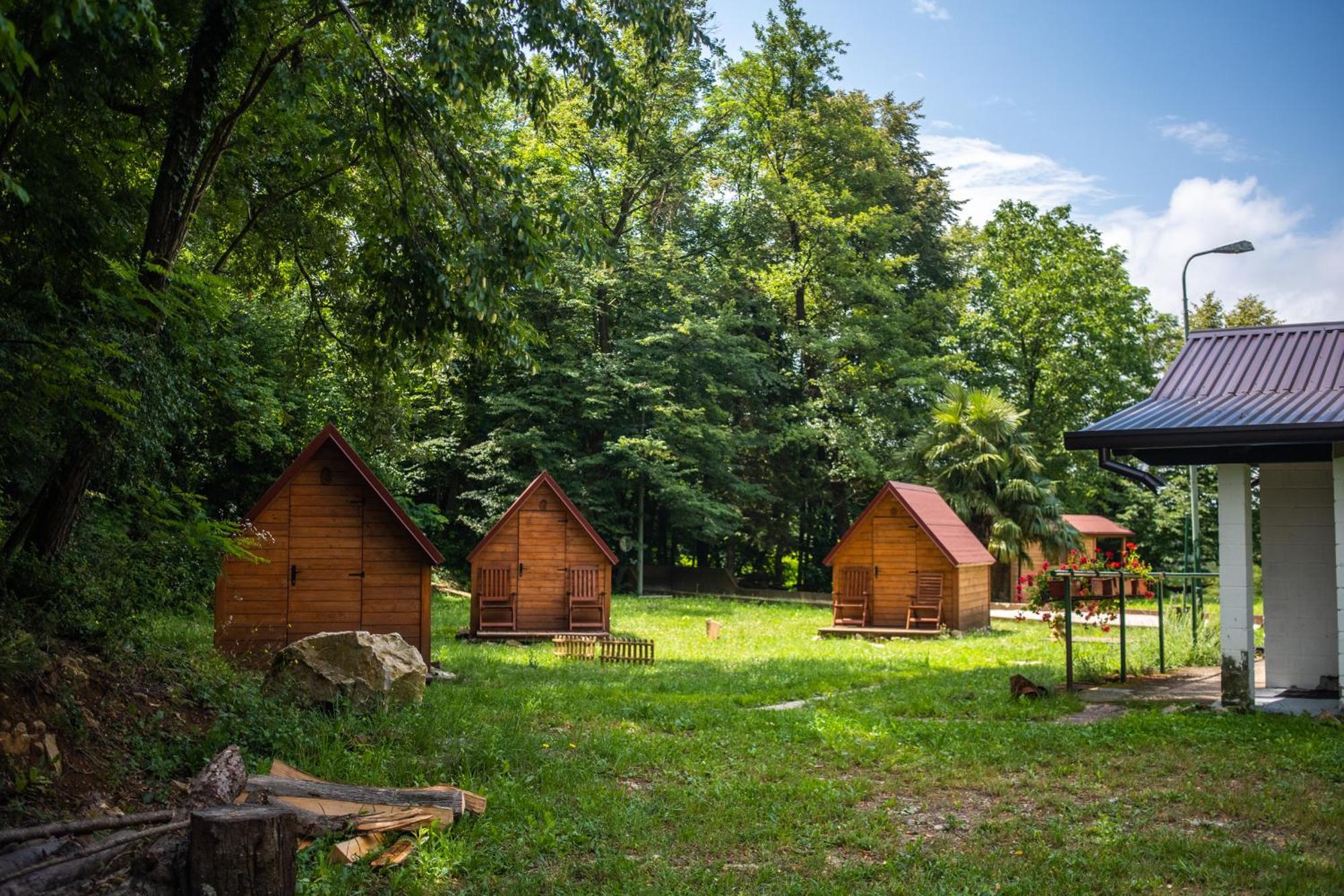 Koca Sredi Gozda Hotel Kanal Exterior foto