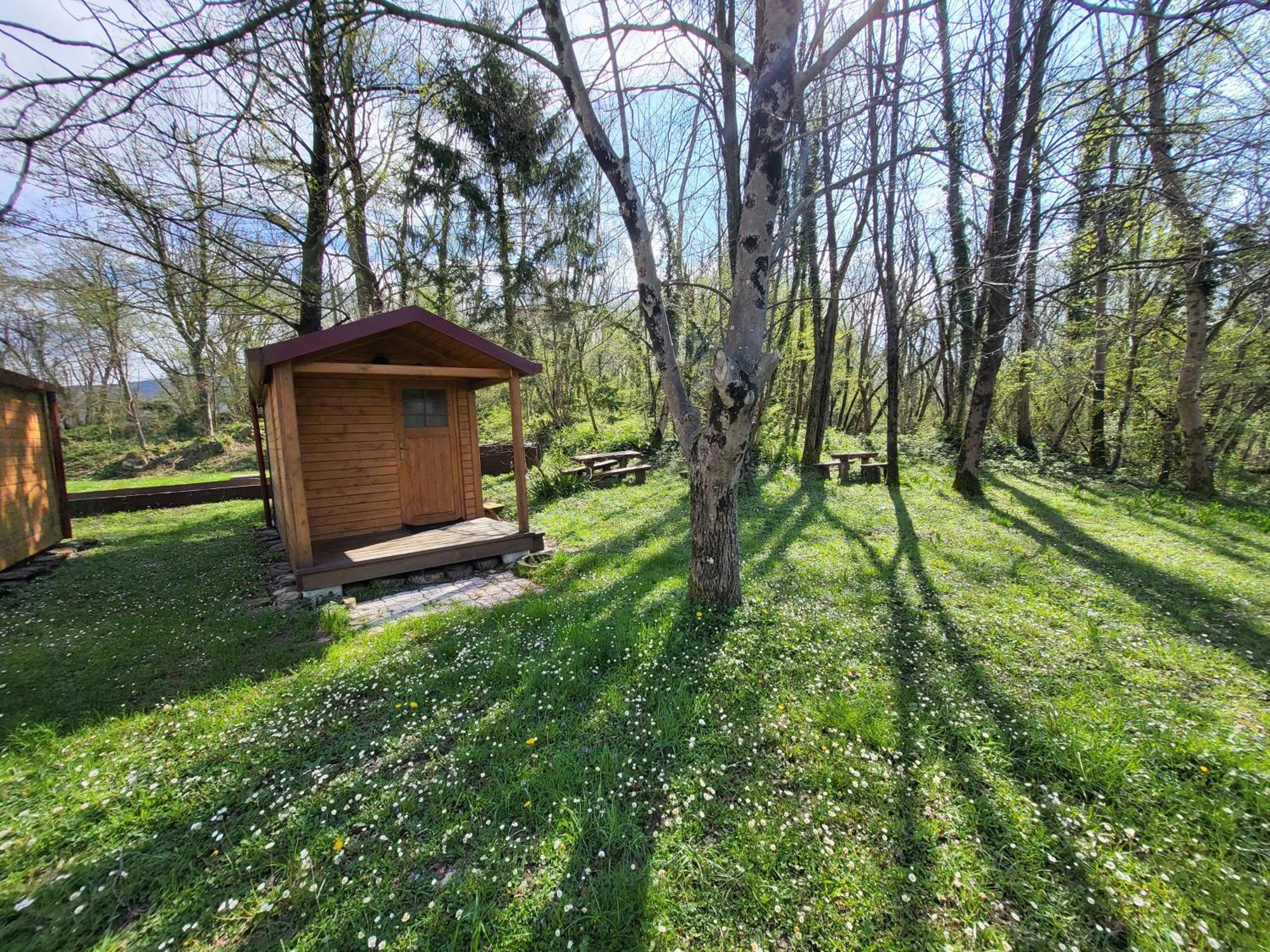 Koca Sredi Gozda Kanal Exterior foto